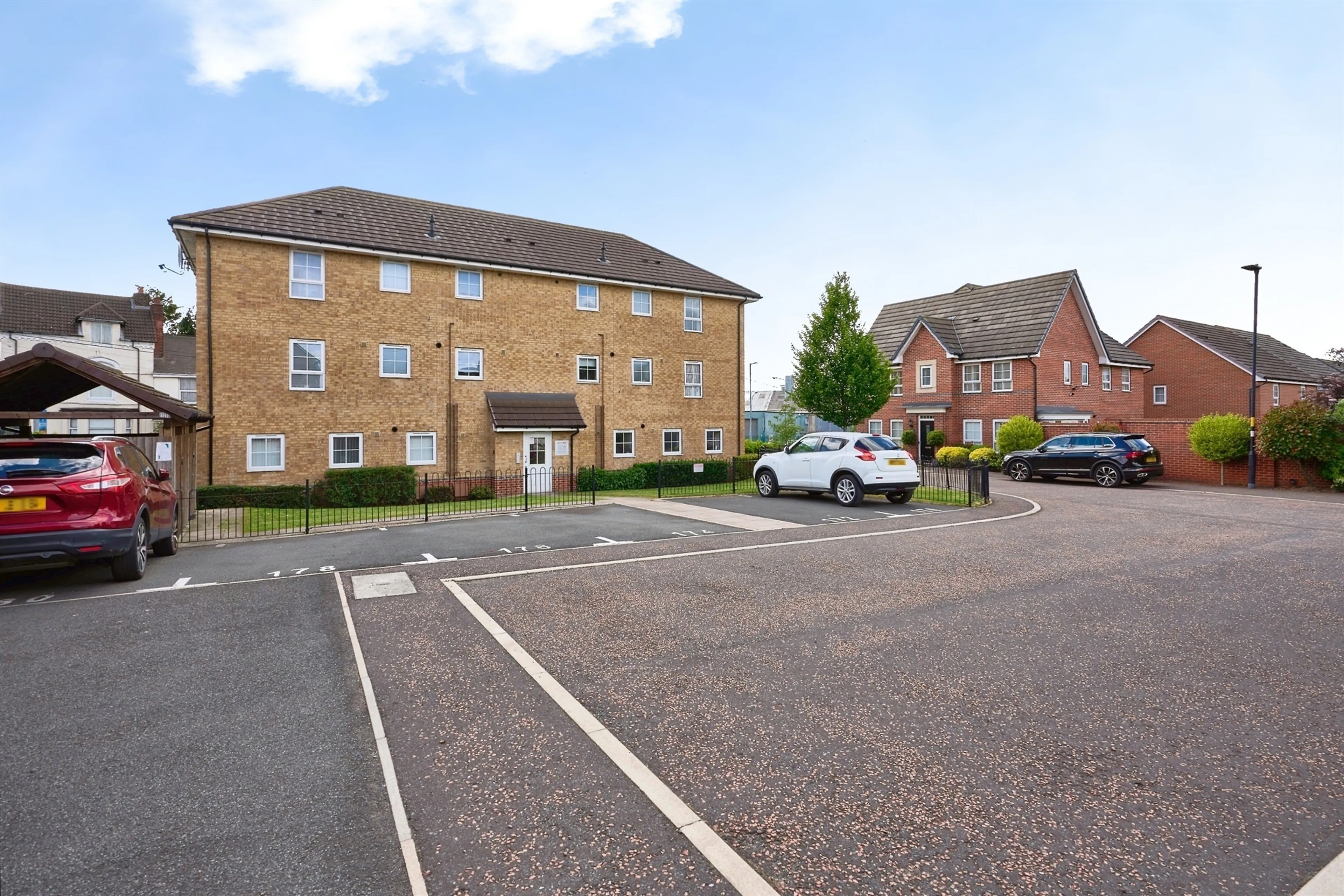Property photo 3