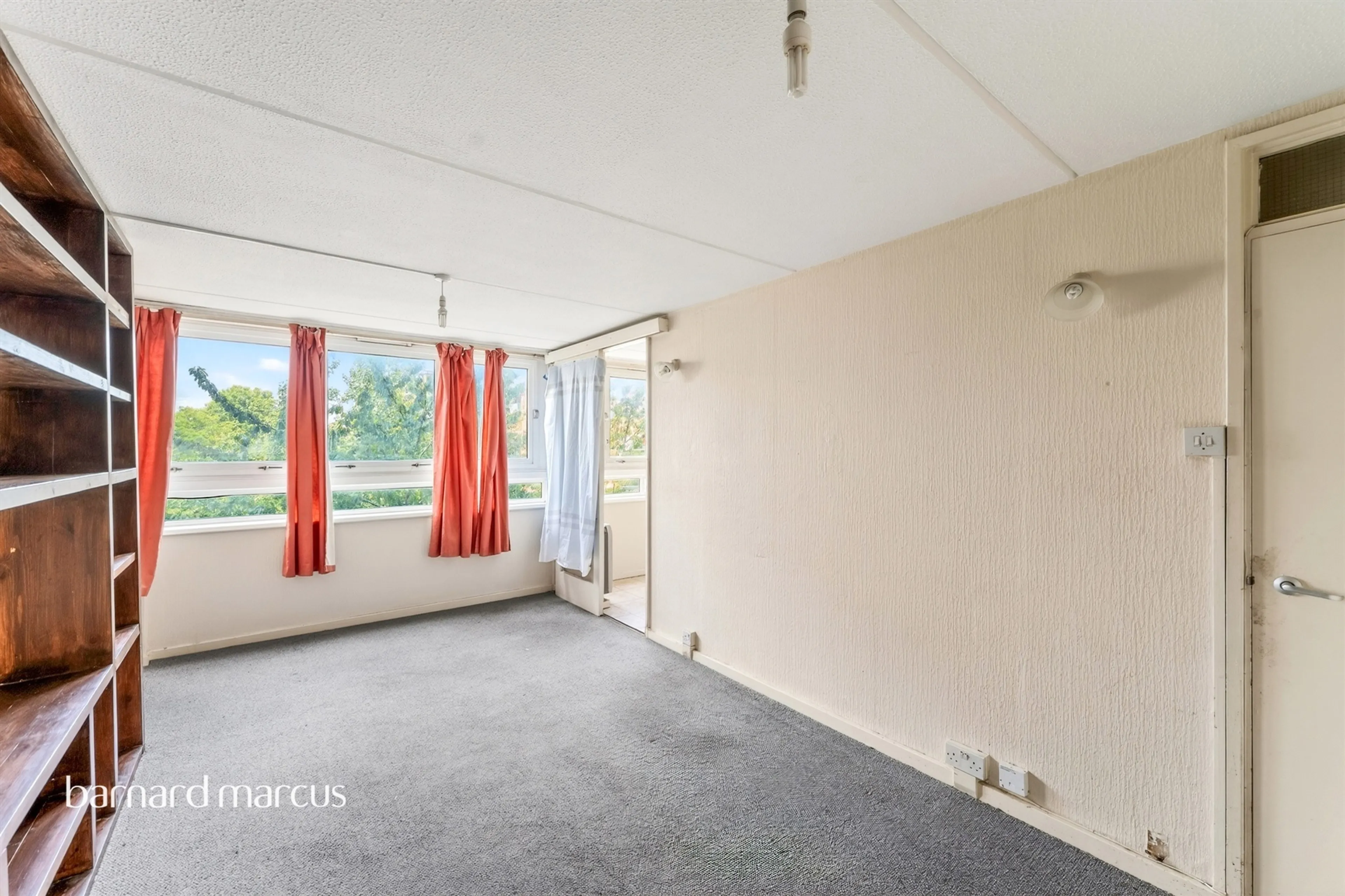 Property at Battersea Park Road, London