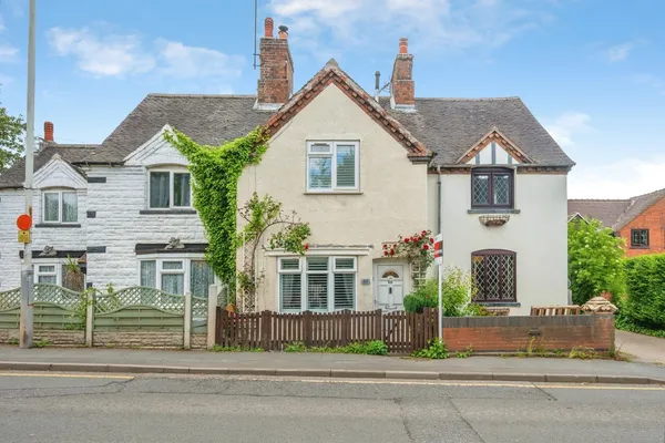 High Street, Dosthill, Tamworth, Staf...