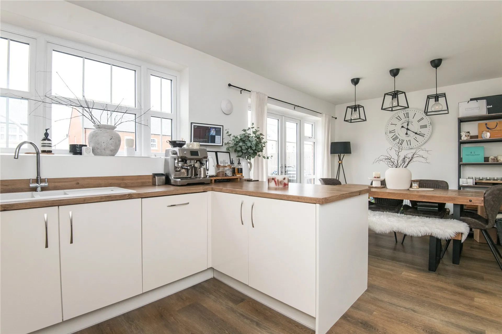 Property photo top 2