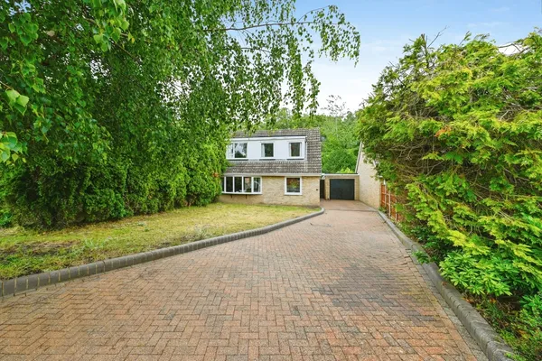 Woodland Gardens, North Wootton, King...