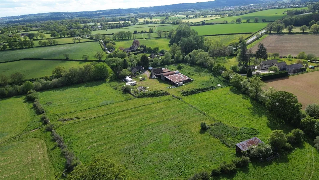 https://mr0.homeflow-assets.co.uk/files/photo/image/47511/6705/_x_/BHqAqaKCNU6TnqfEQUL9Zg.jpg