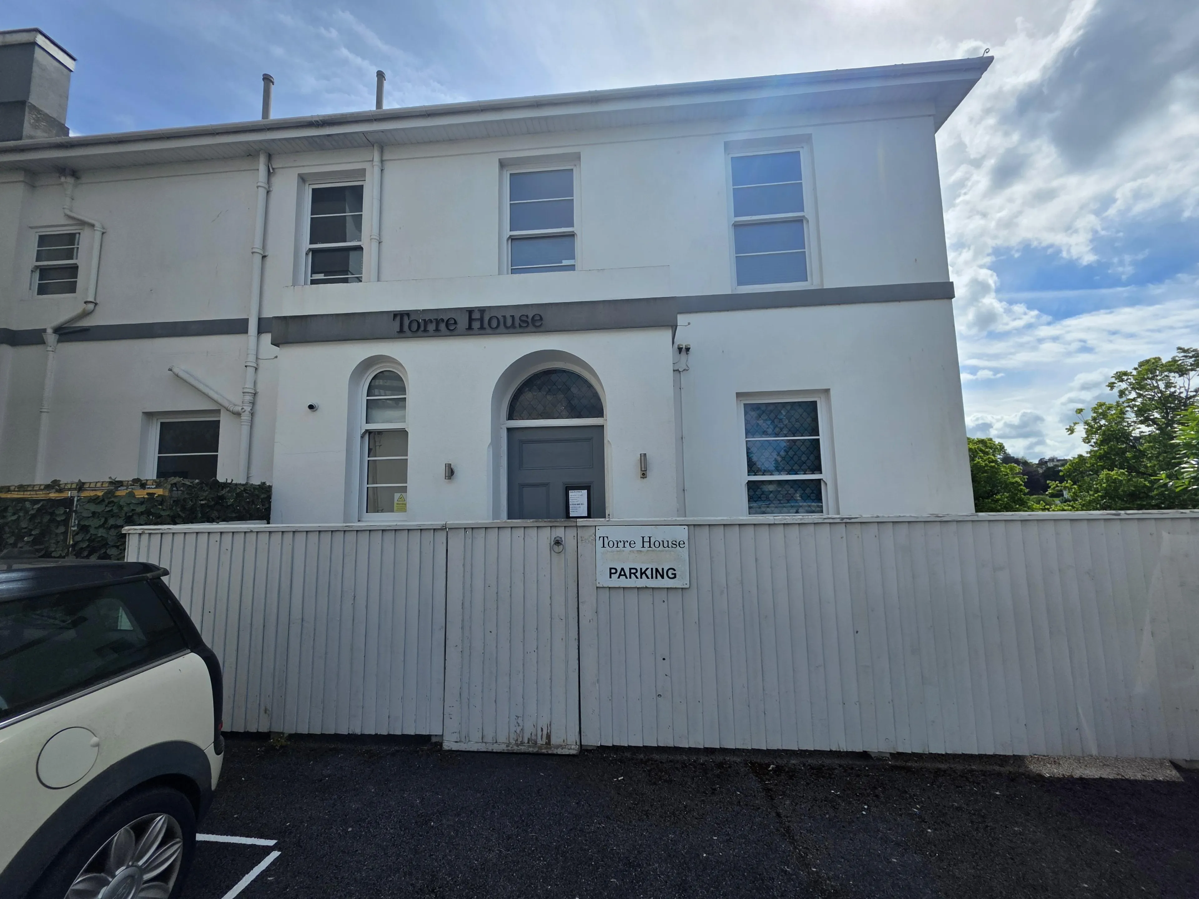 Property photo 0