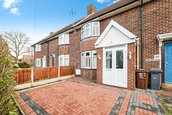 Porters Avenue, Dagenham, Essex, RM9