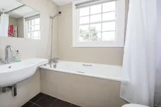 Macaulay Road London SW4 photo 7
