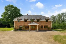 Bracknell Road Warfield RG42 photo 12