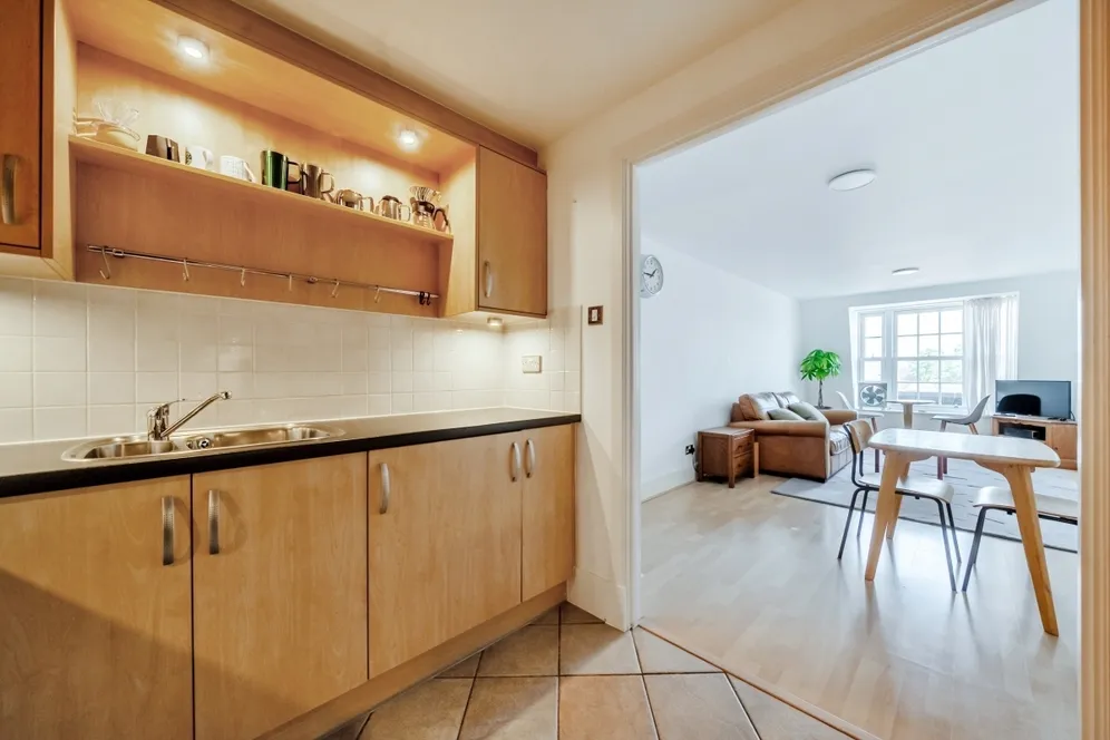 6-9 Market Place Kingston upon Thames KT1 photo 6