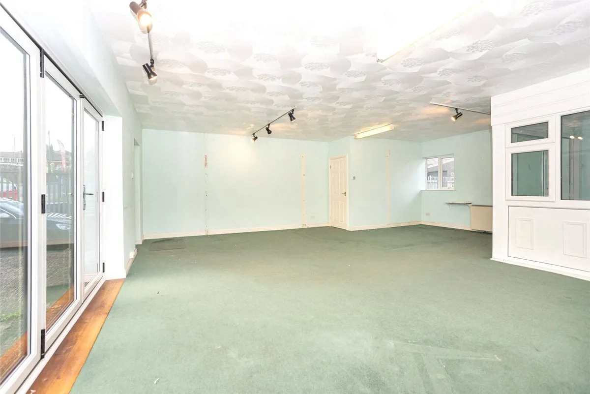 Station Road, Bangor, Gwynedd, LL57