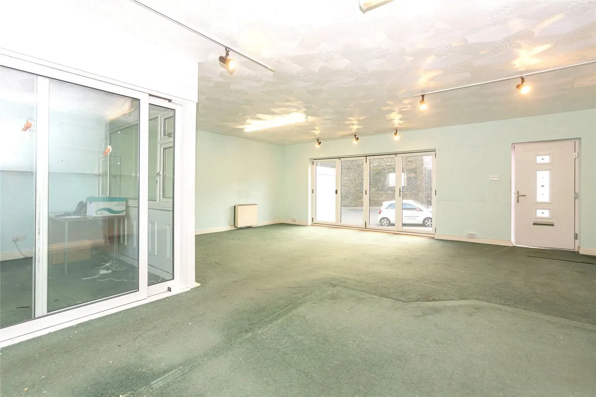 Station Road, Bangor, Gwynedd, LL57