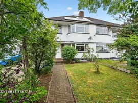 Barnfield, New Malden photo