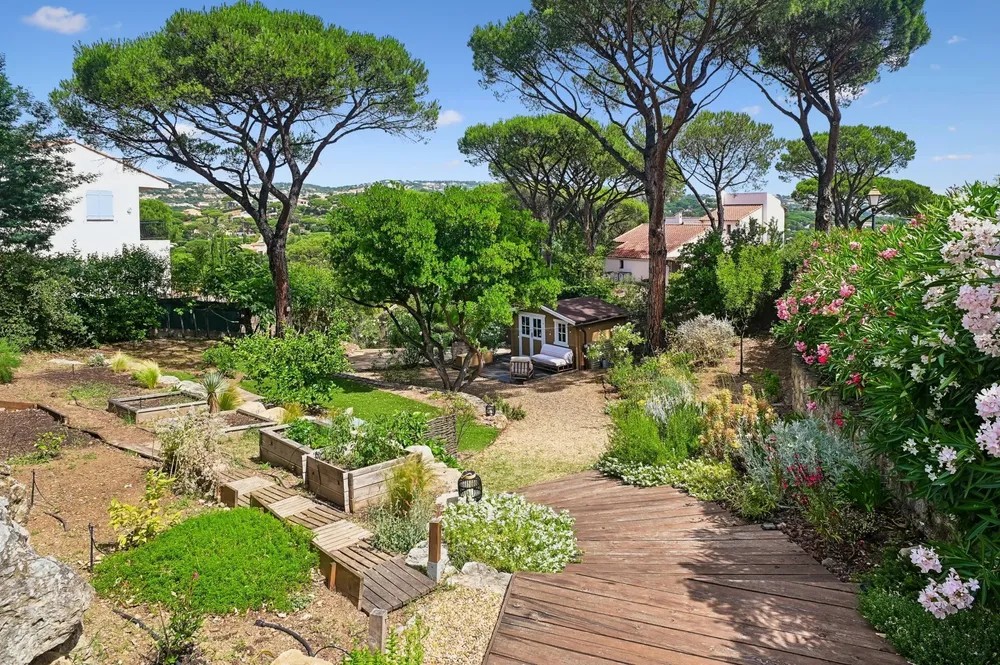 Sainte-Maxime, 83120, France