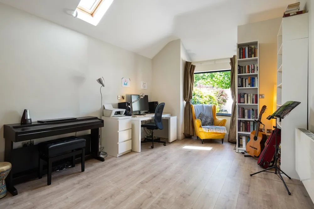 2 Holywell Crescent, Donaghmede, Dublin 13, D13