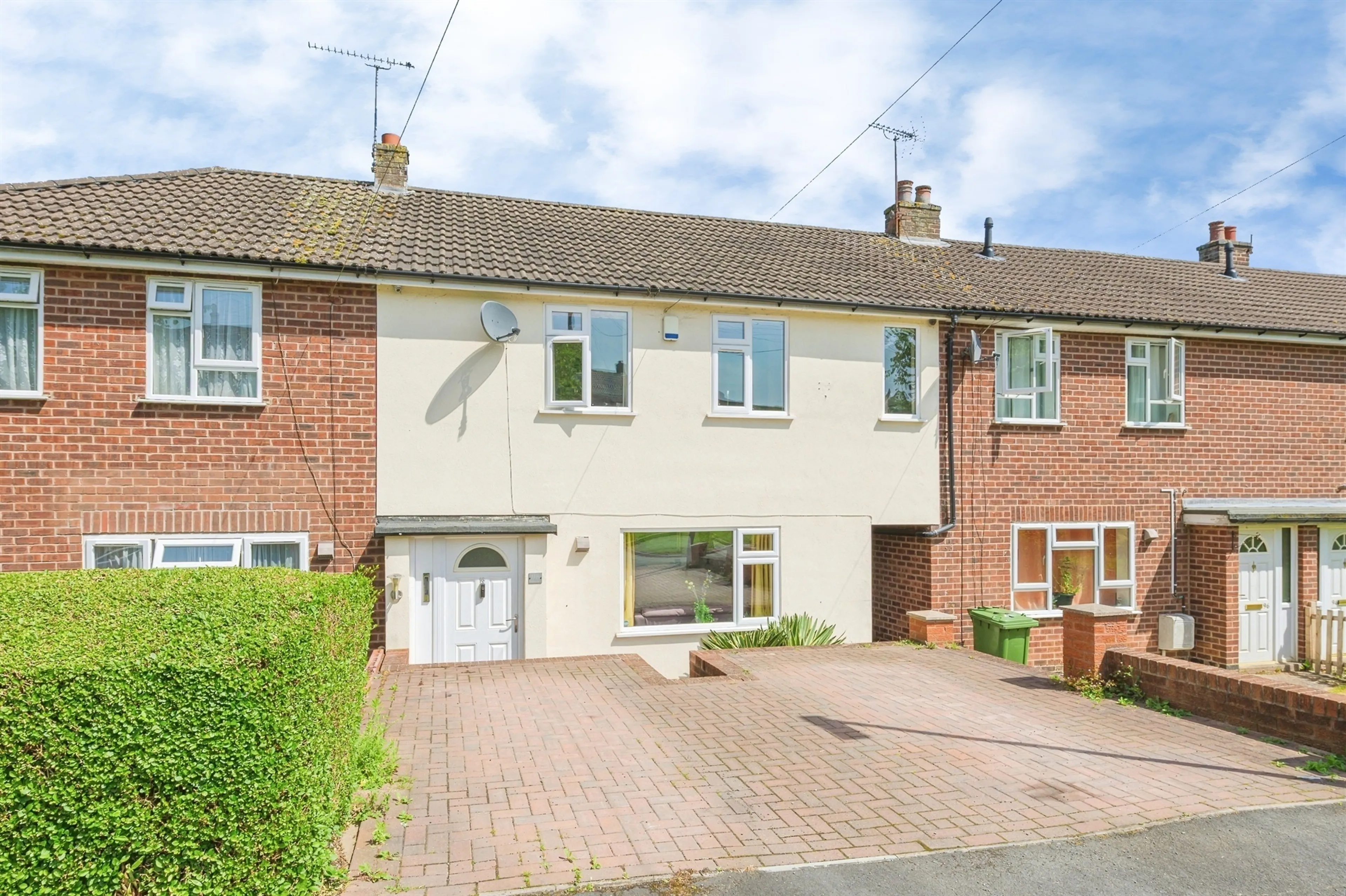 Property photo 0