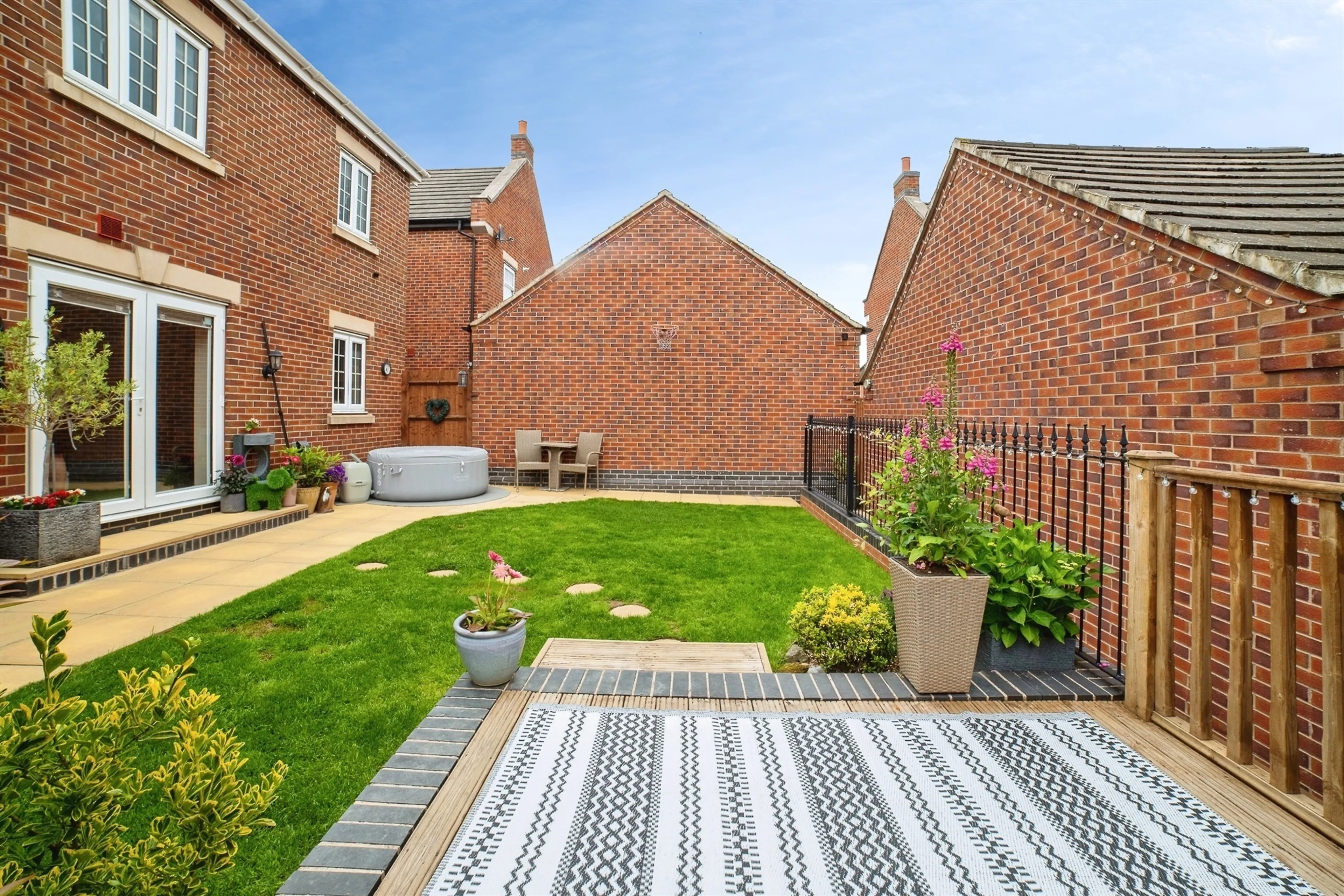 Property photo 28