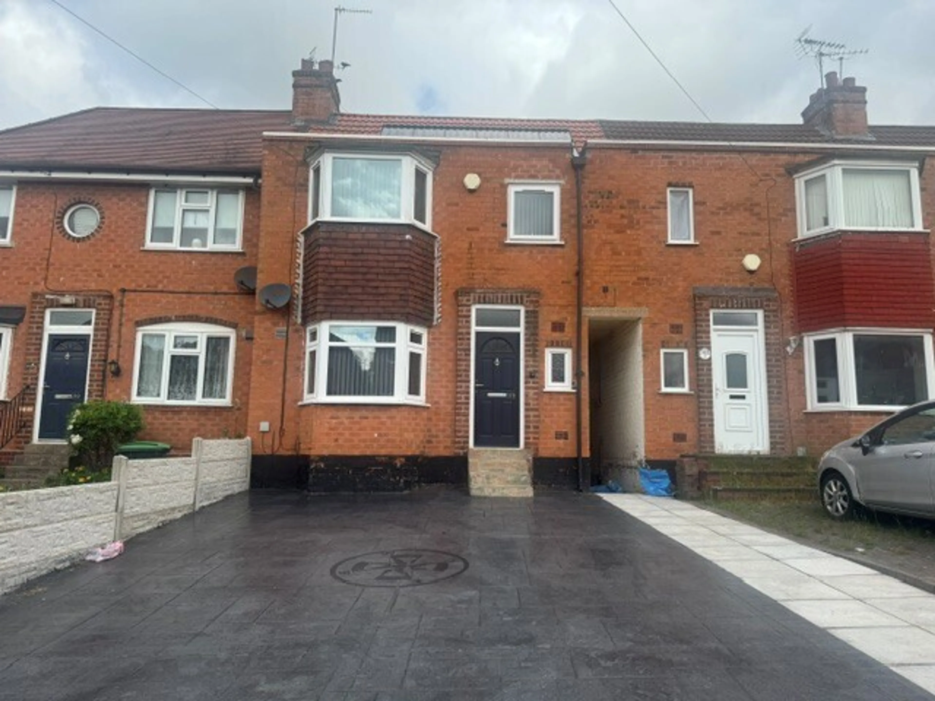 Property photo 0