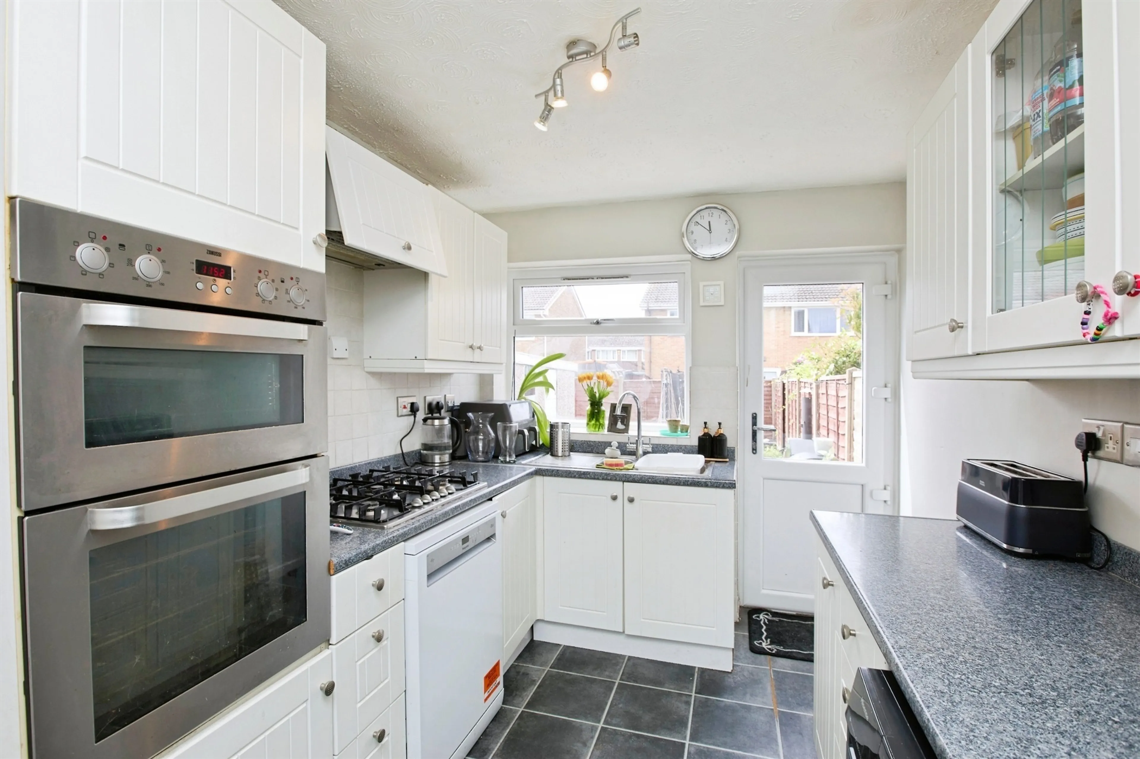 Property photo 22