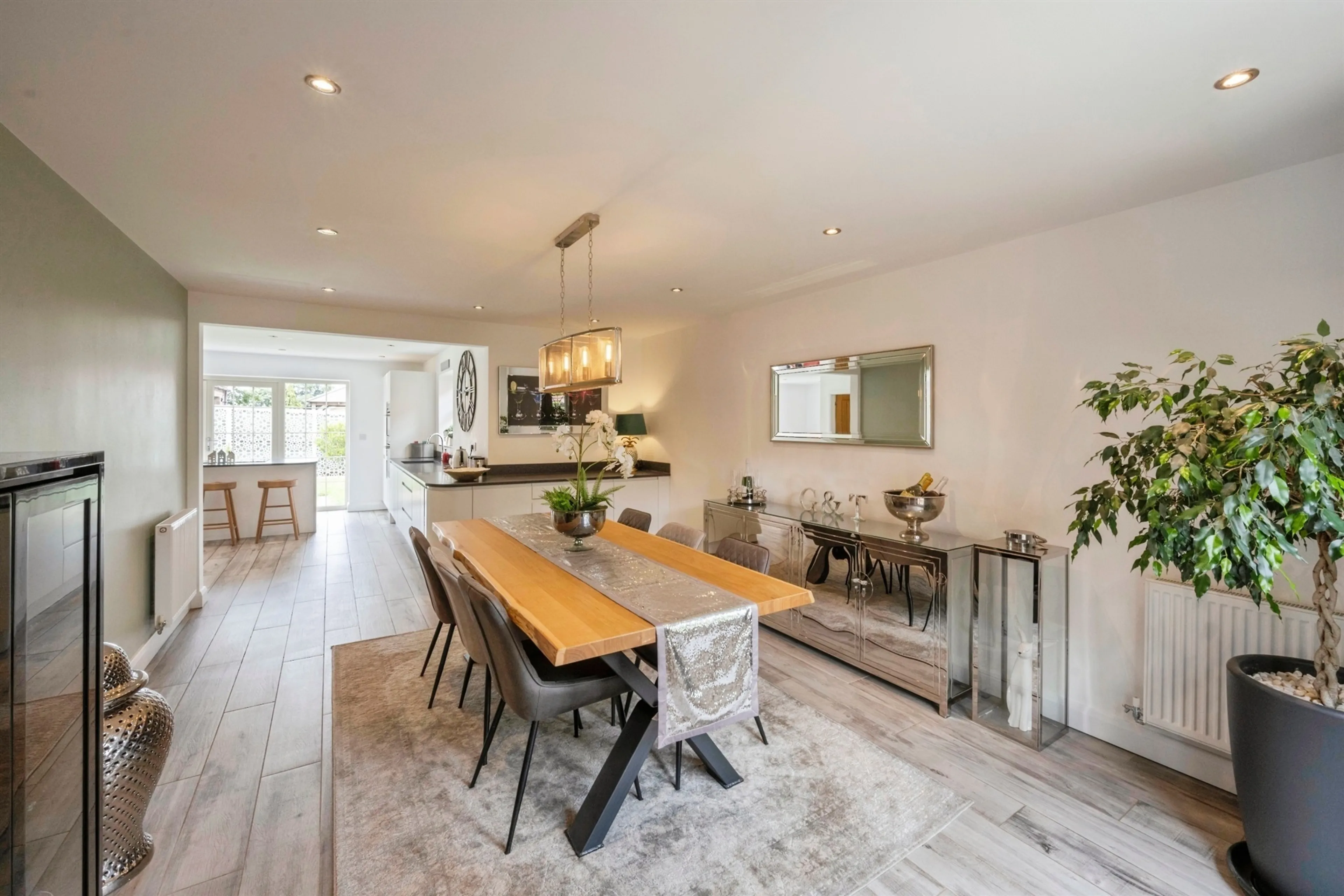 Property at Hazelwood Gardens, Edenthorpe, Doncaster