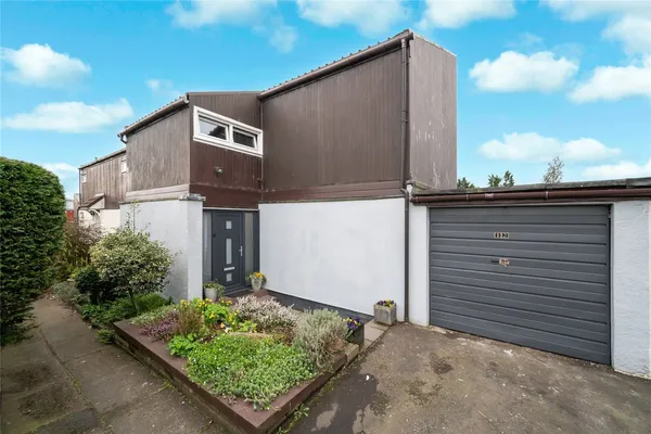 Ramsay Court, Livingston, West Lothia...