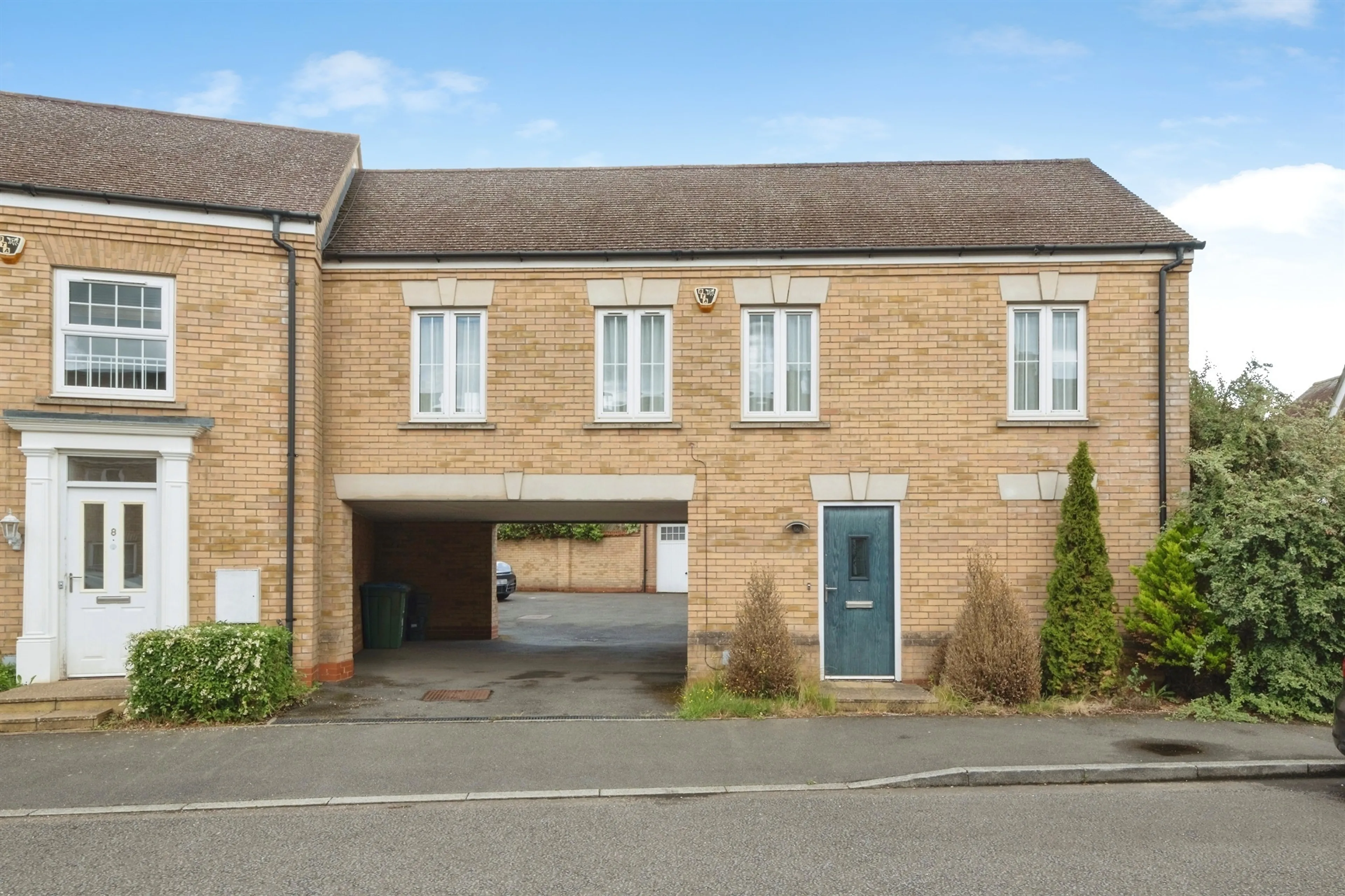 Property photo 0