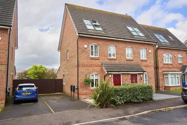 Stephenson Grove, Rainhill, Prescot, ...