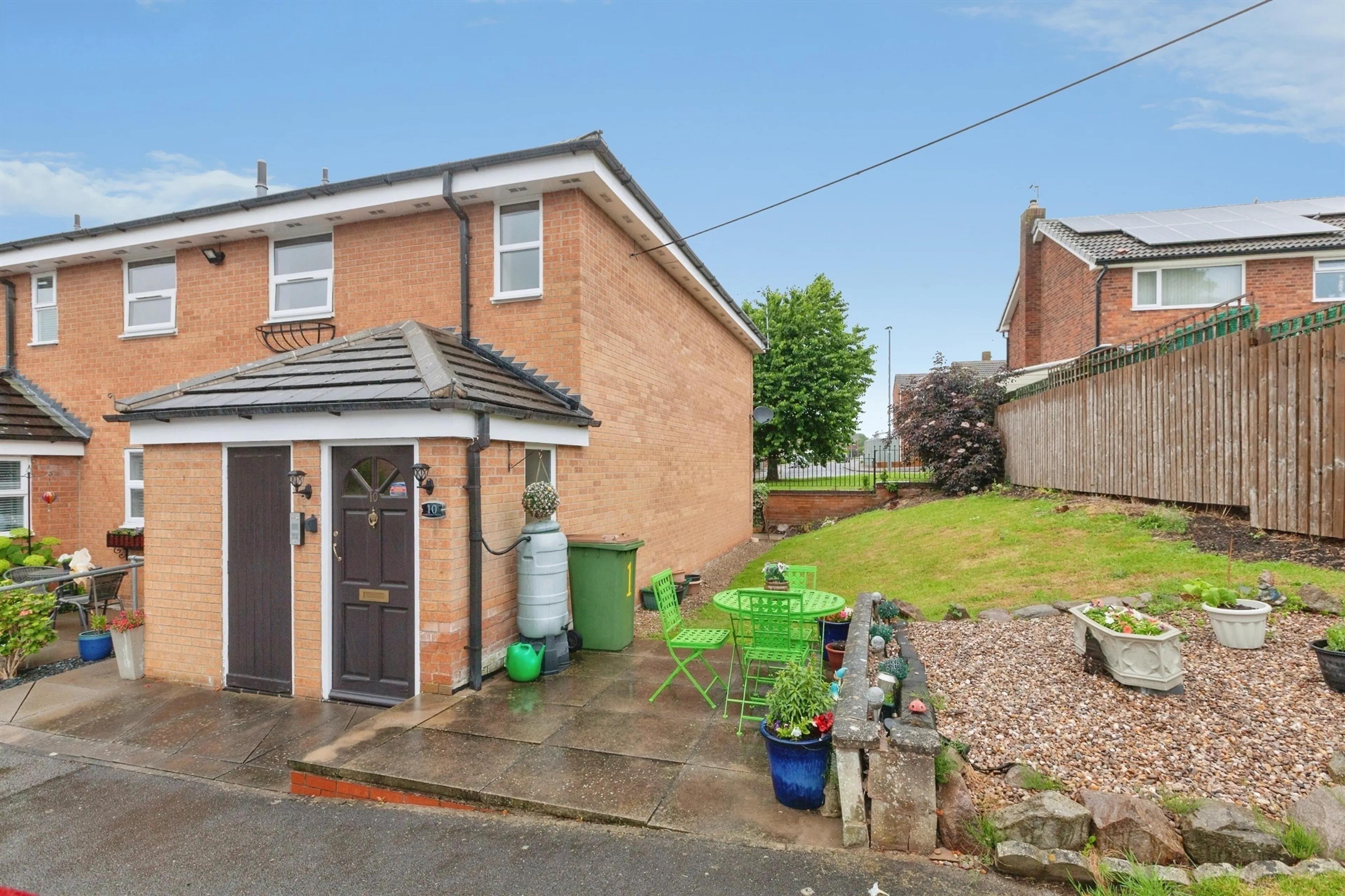 Property photo 0