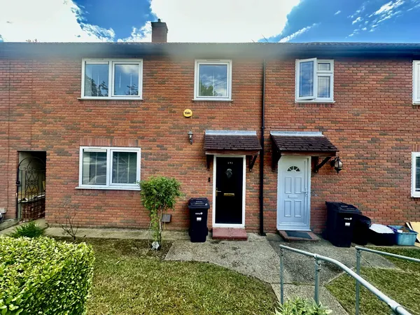 Huntsman Road, Ilford, IG6