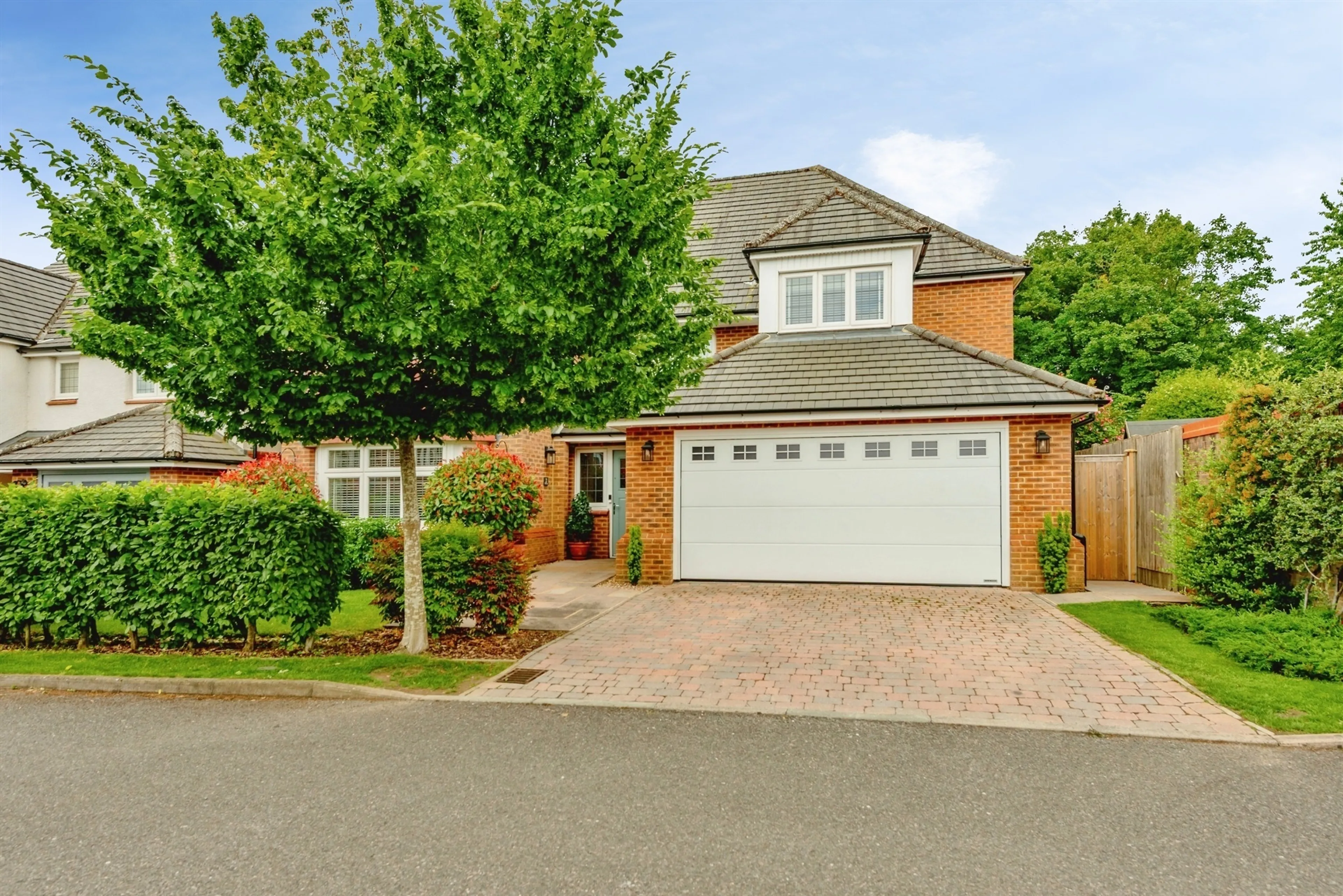 Property photo 0