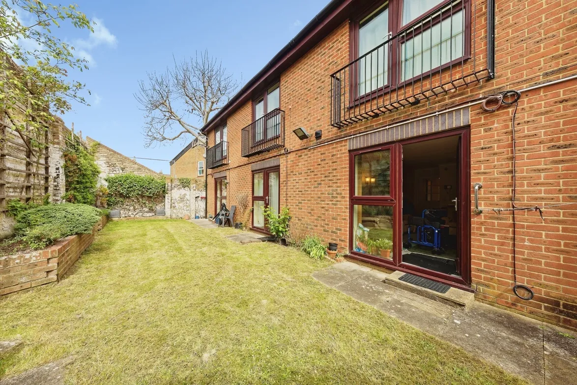 Coombe Valley Road, Dover, Kent, CT17