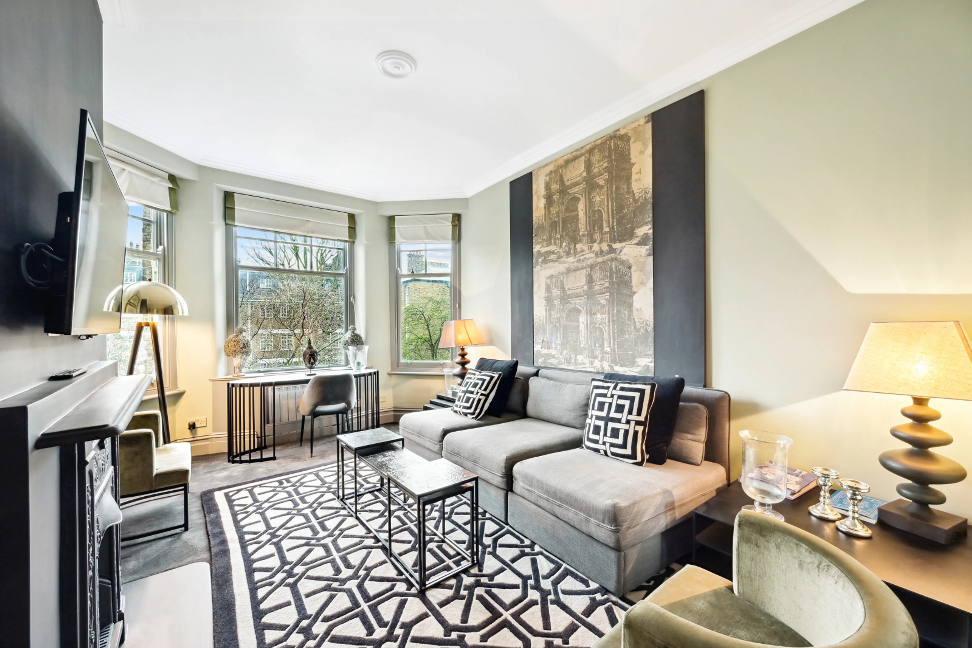 Property at Argyll Mansions, 303-323 Kings Road, London, SW3