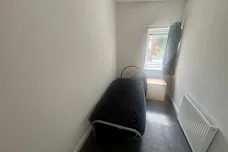 Raeburn Close, SHEFFIELD