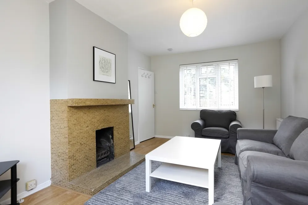 Chester Road, SW19 photo 2