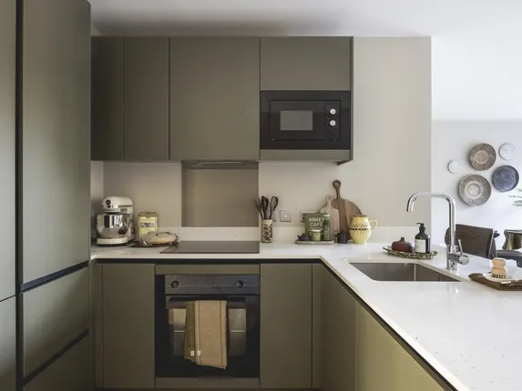 Momento Staines, 28 Mill Mead, Spelthorne, TW18 4UQ