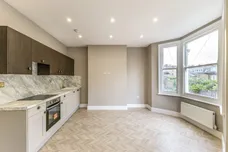 Ostade Road London SW2 photo 1