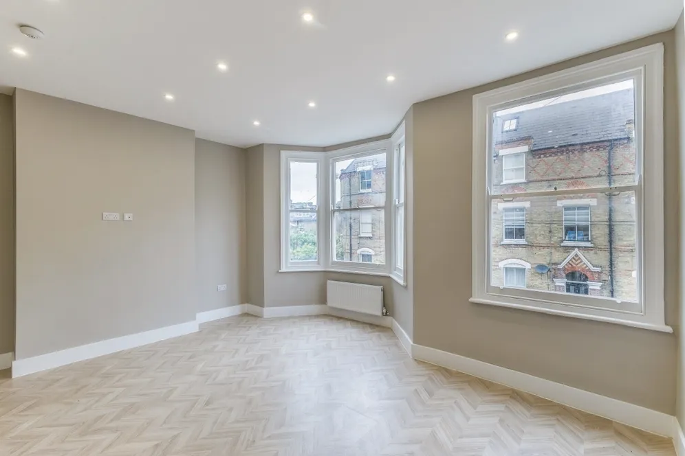 Ostade Road London SW2 photo 2