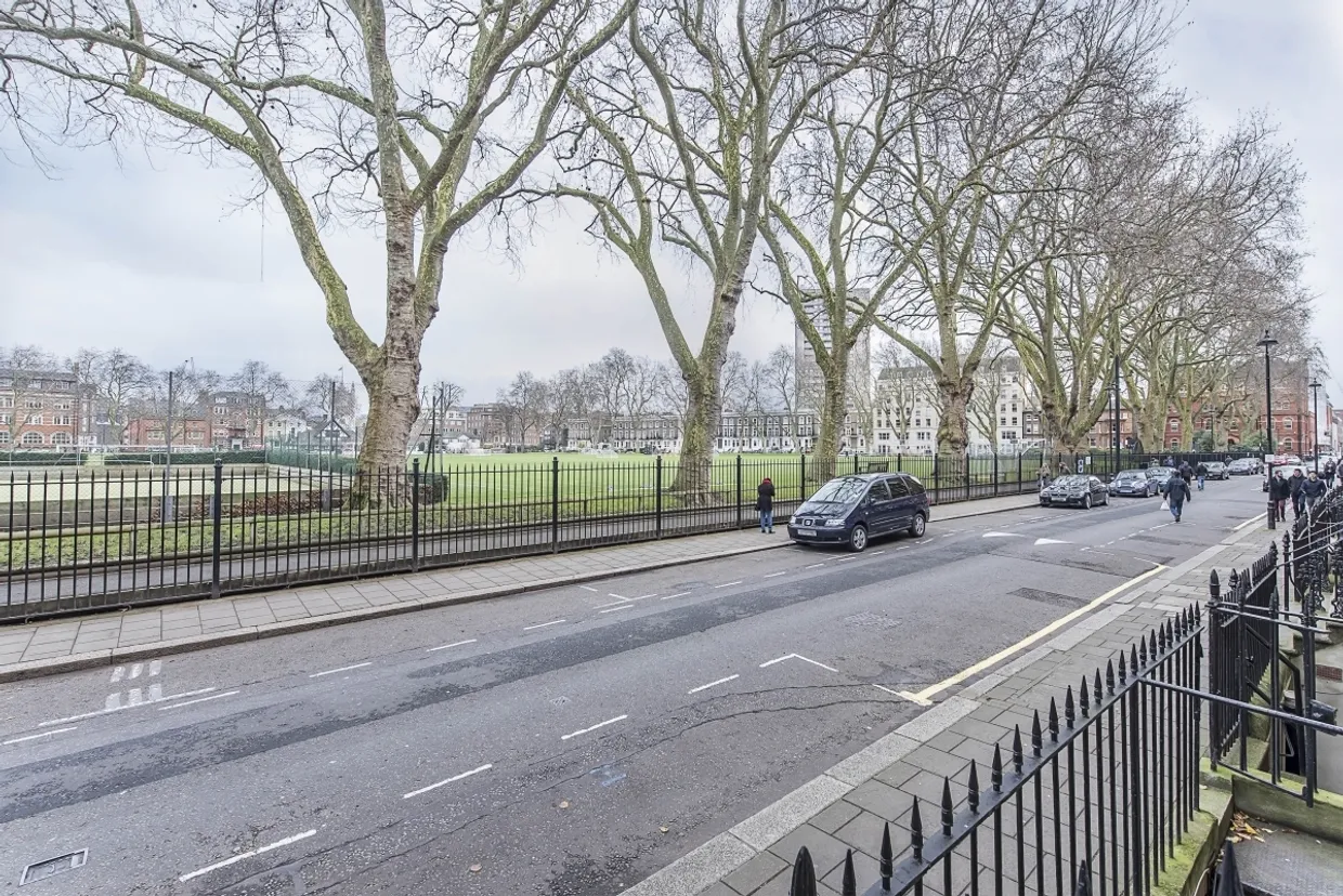 Vincent Square Westminster SW1P photo 7