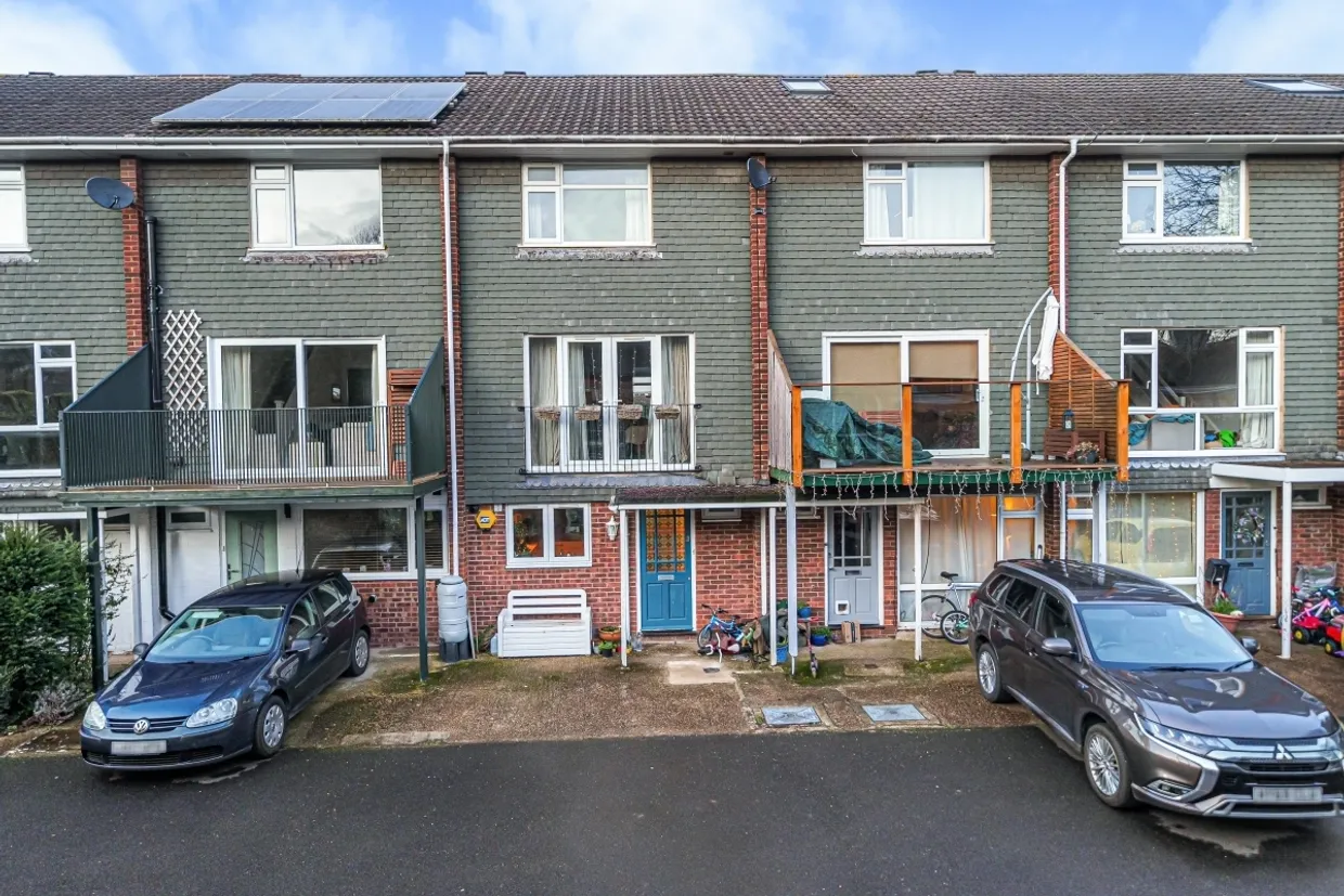 Hyde Close Winchester SO23 photo 5