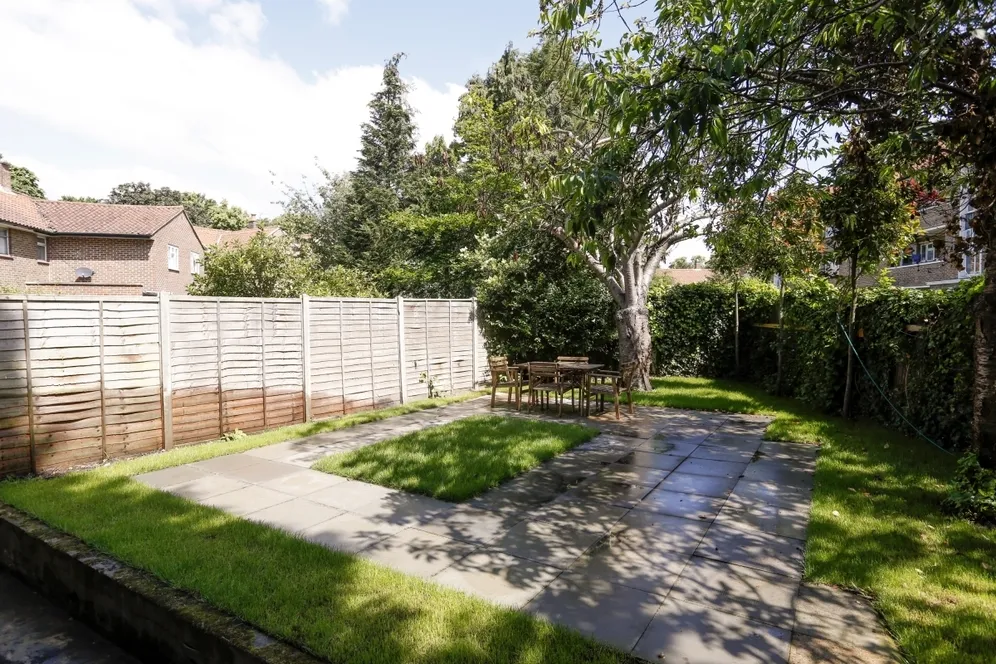 Chester Road, SW19 photo 8