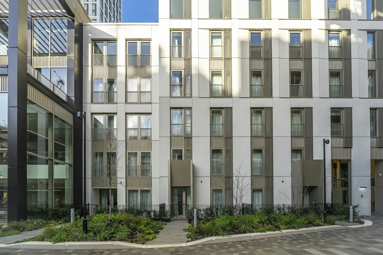 Cherry Park Lane London E20 photo 8