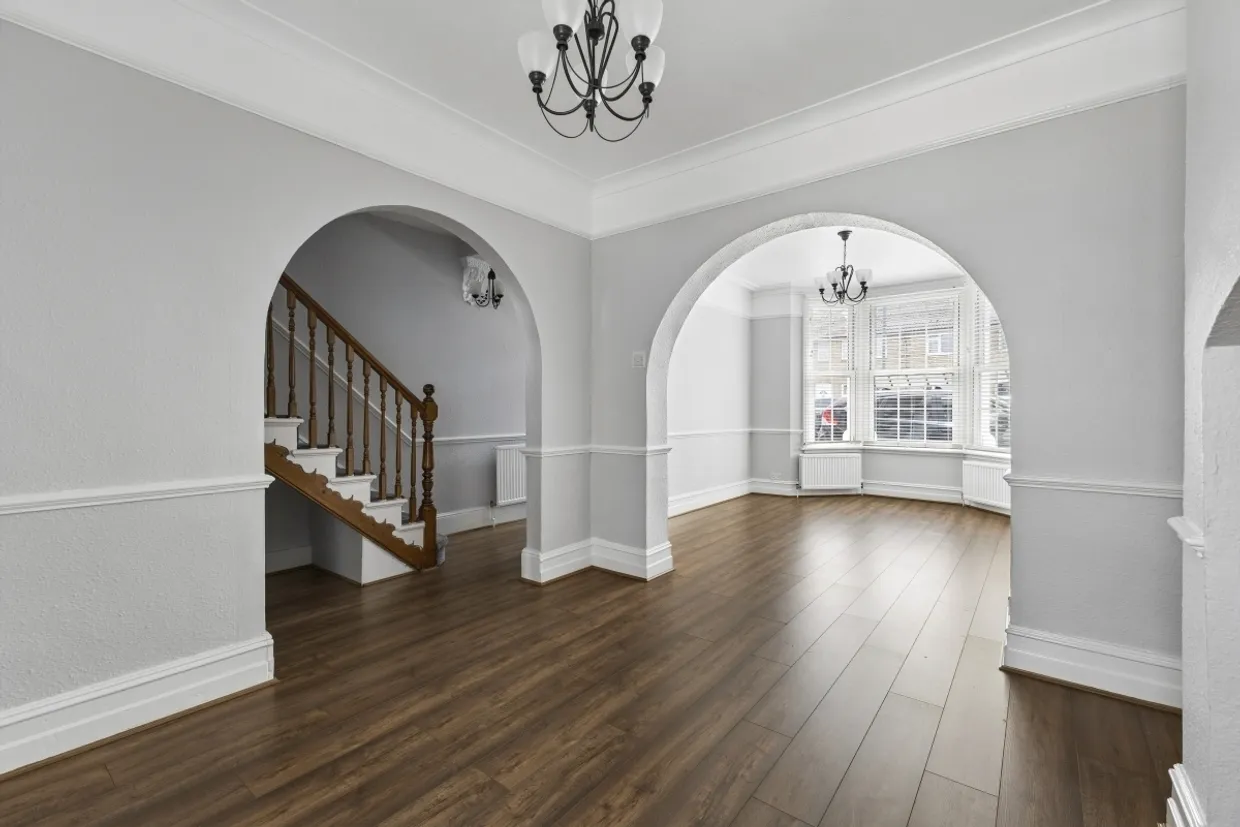 East Barnet Road photo 5