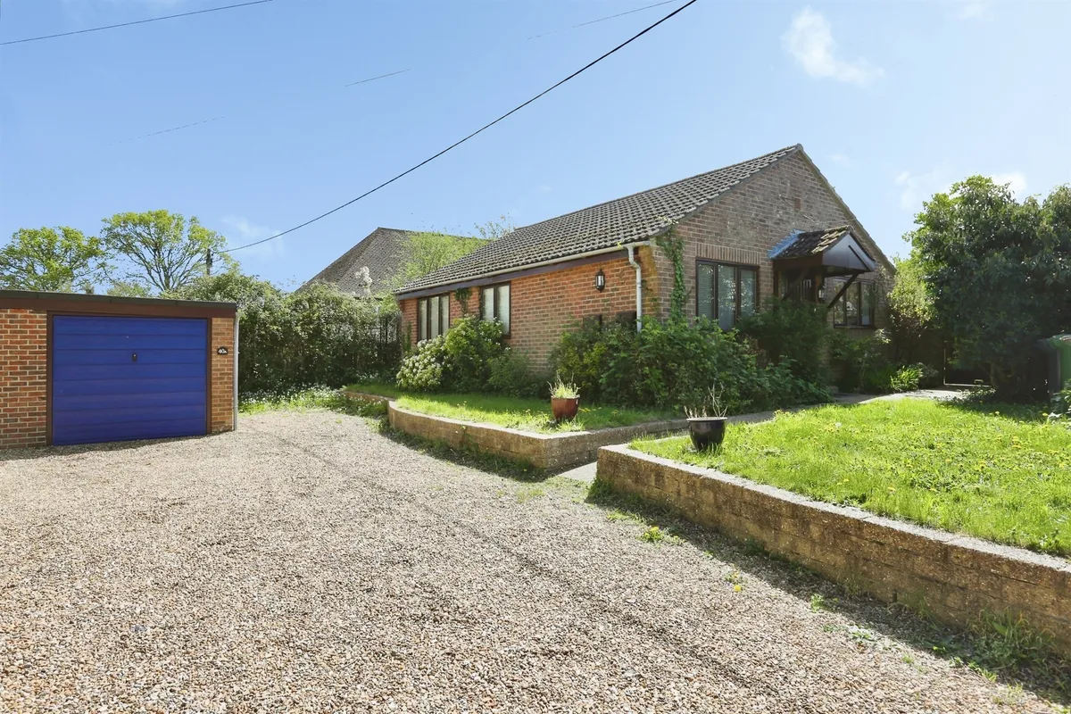 Wildern Lane, Hedge End, Southampton