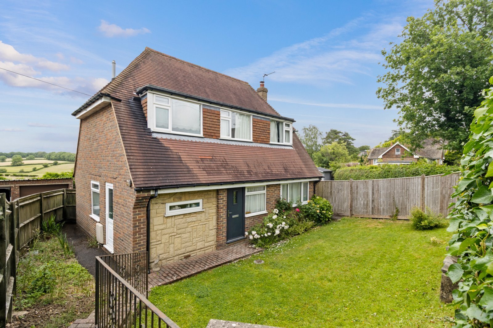 Church Road, Rotherfield, Crowborough, East Sussex, TN6 Image 1