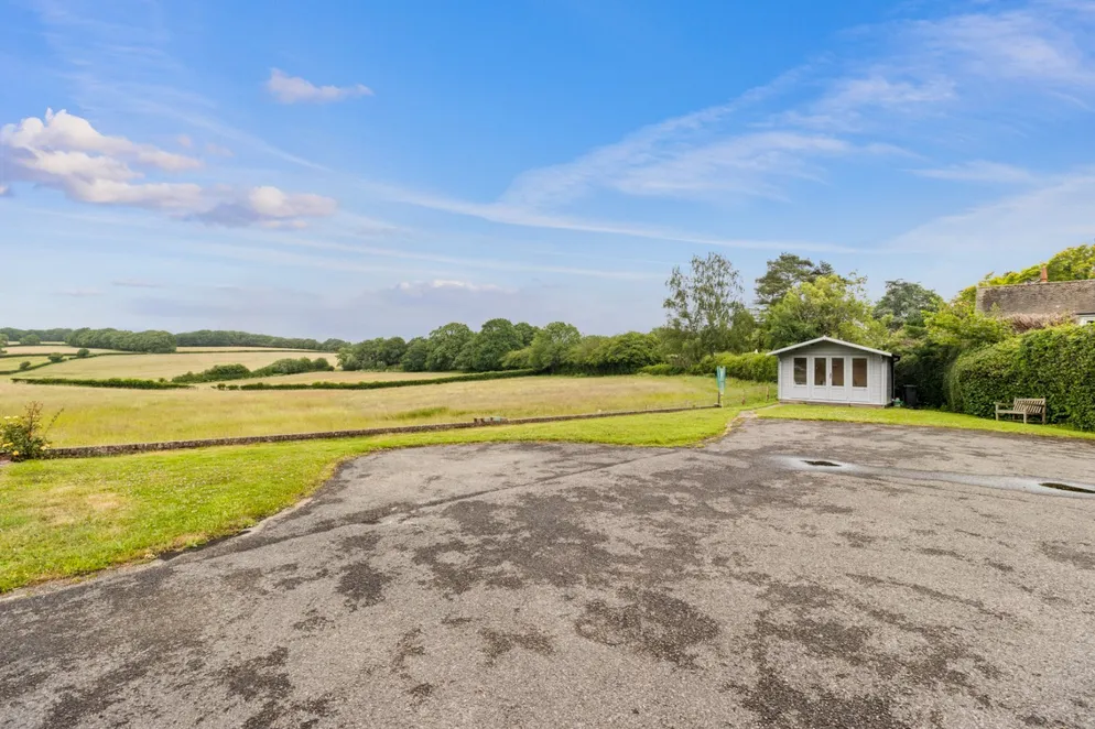 Property carousel item 2