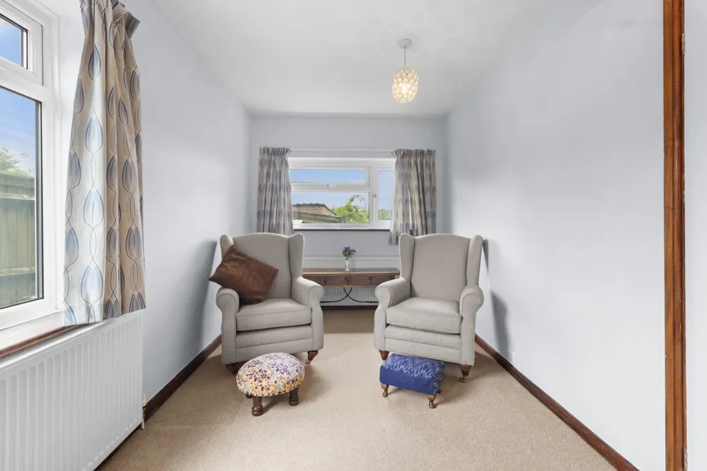 Property carousel item 19