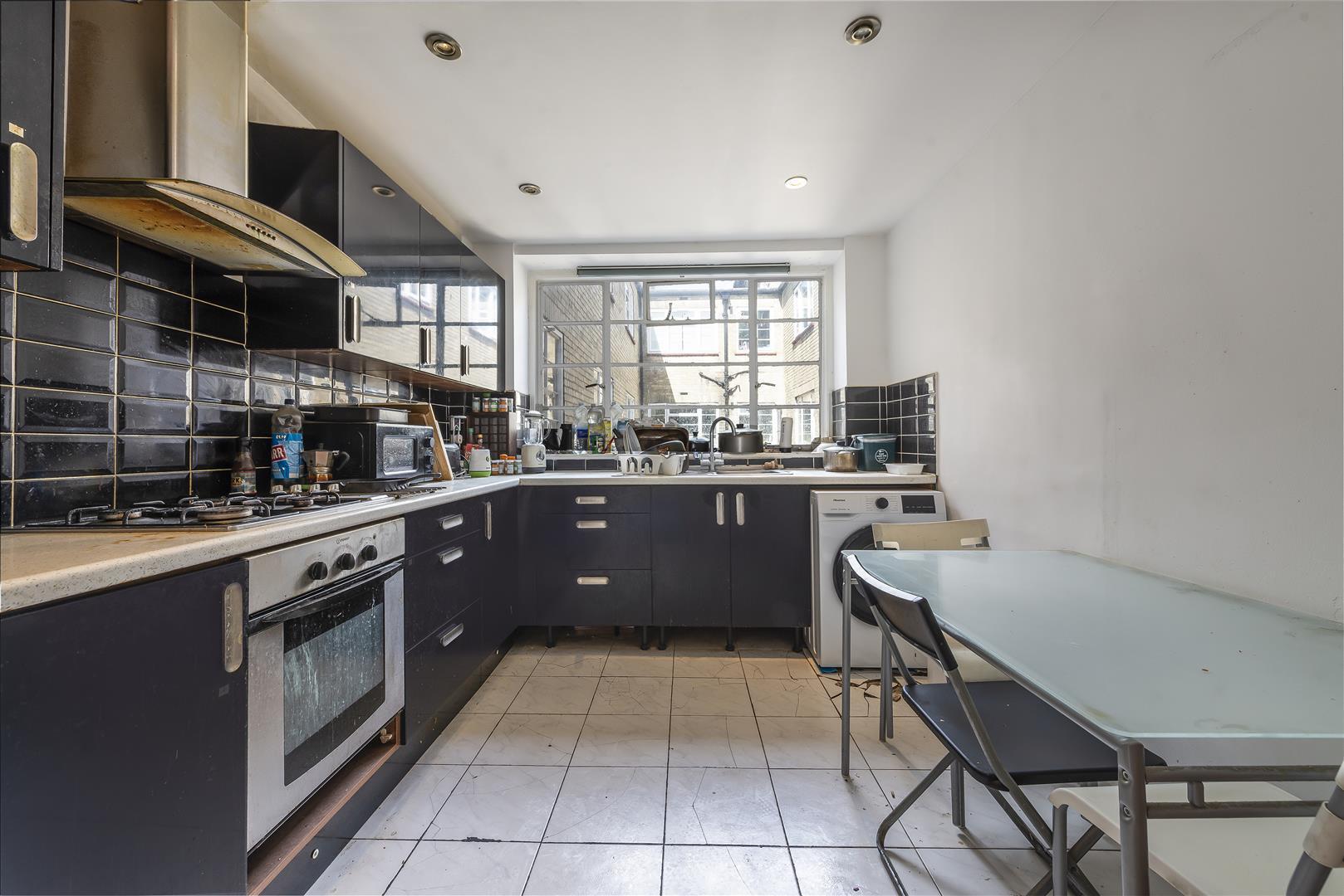 Willesden Lane, London Image 3
