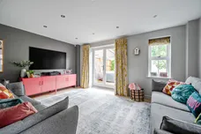 Dorking Road, Chilworth, GU4 photo 6