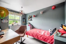 Dorking Road, Chilworth, GU4 photo 8