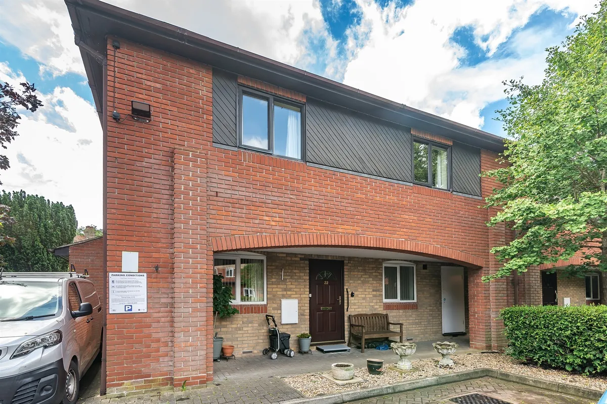 Baker Mews, Maldon