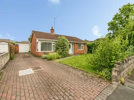 Summerfield Drive, Uttoxeter photo