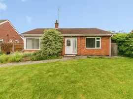 Summerfield Drive, Uttoxeter thumb 2