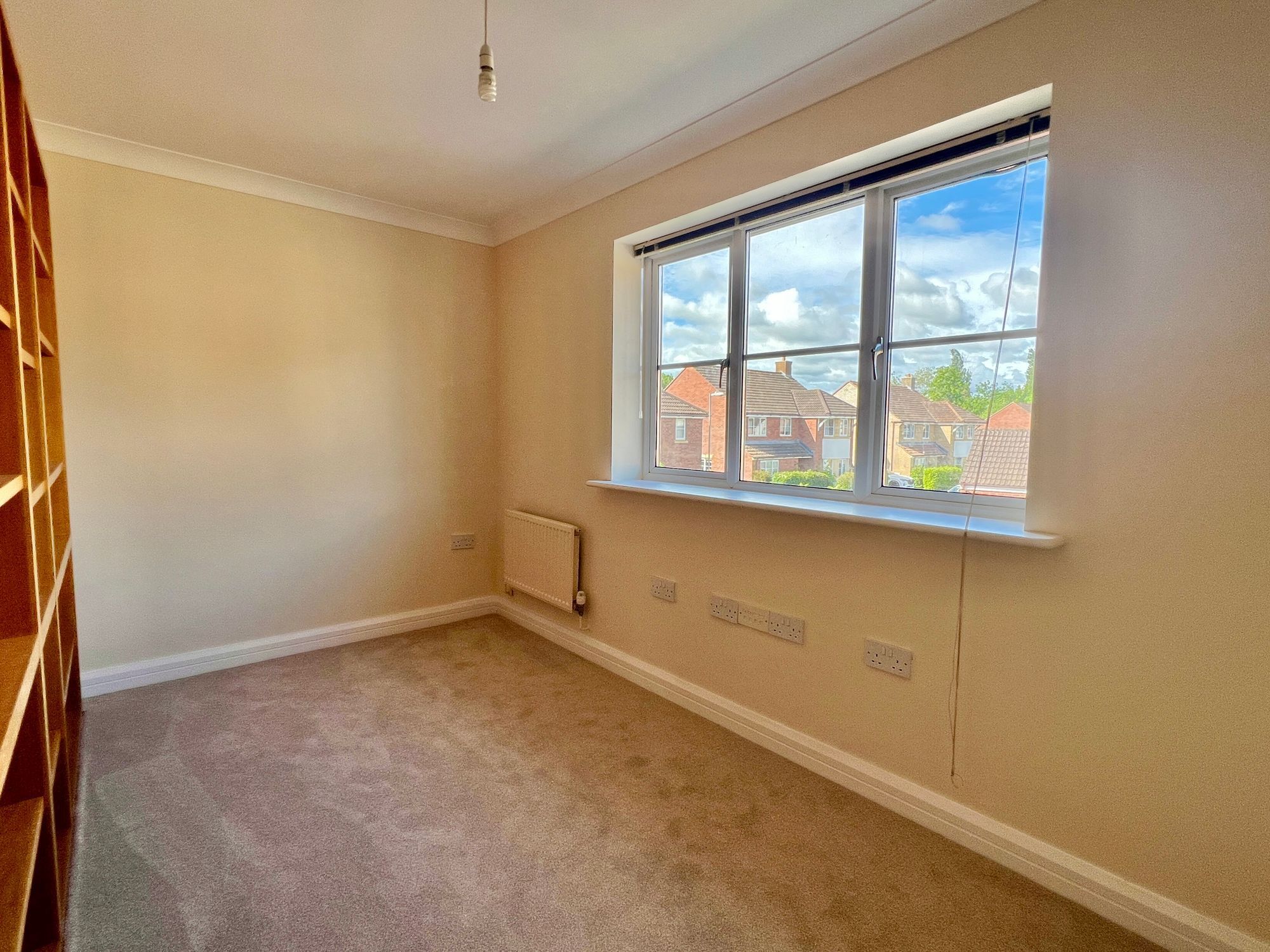 Richmond Green, Taunton - NO onward chain! Image 17